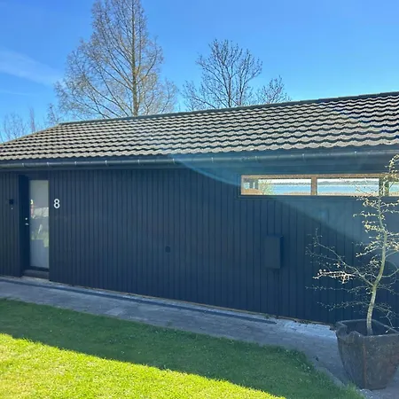Hus Med Panoramaudsigt Til Fjorden Naer Holiday home *